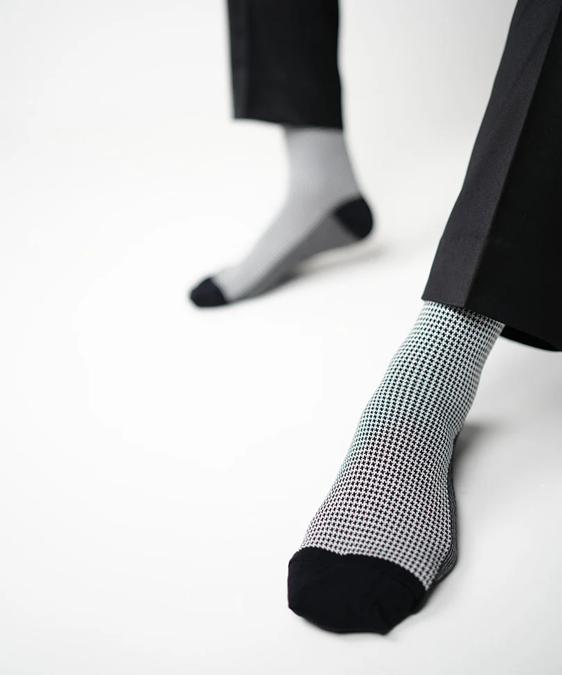 Black Houndstooth - Image 5