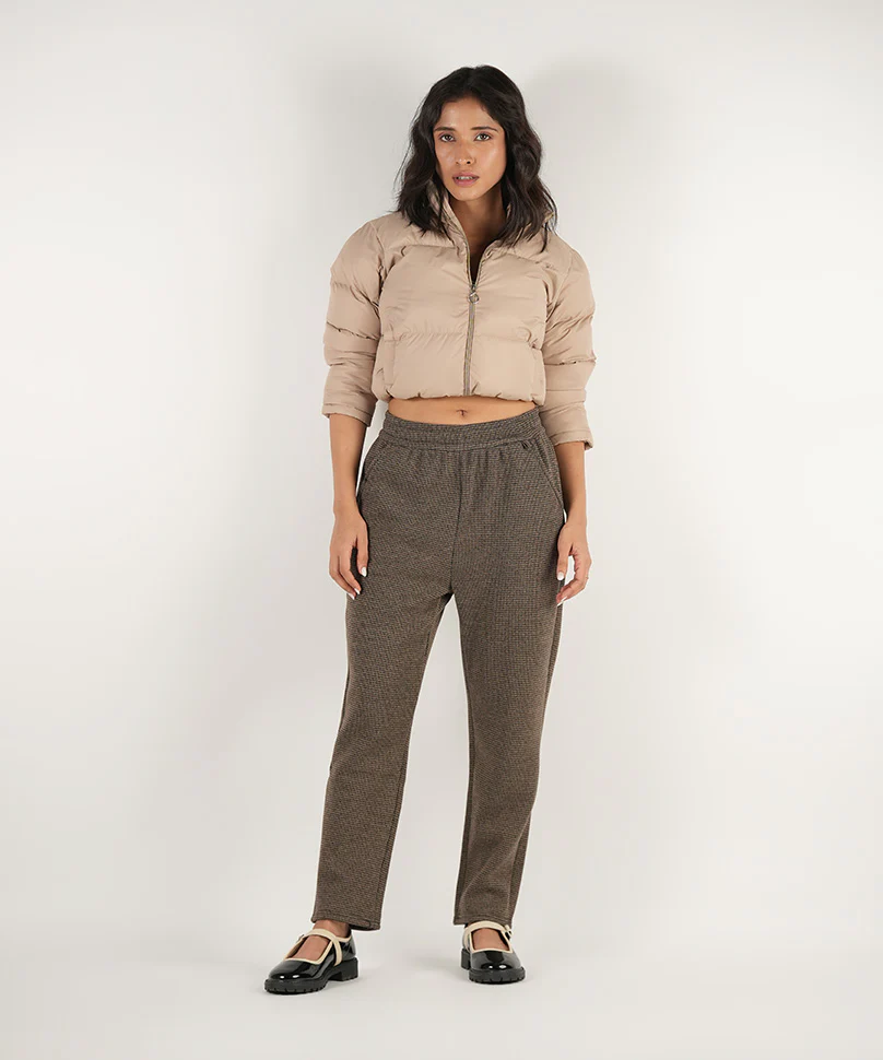 Houndstooth Comfort Wear Brown - Image 6