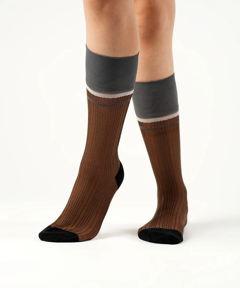 Jennie - Brown - Image 2