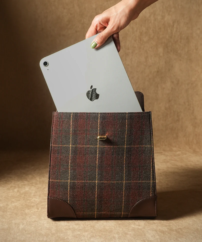Peggy Tweed - Image 3