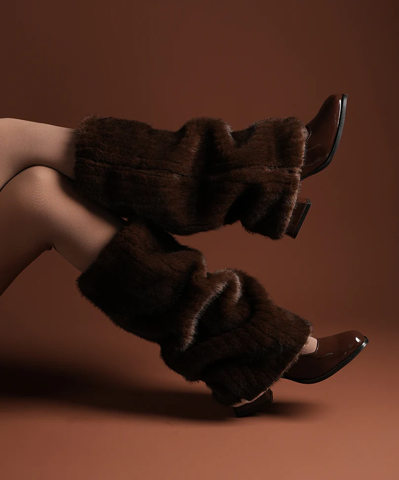 Ribbed Fur Leg Warmer - Brown - Image 2