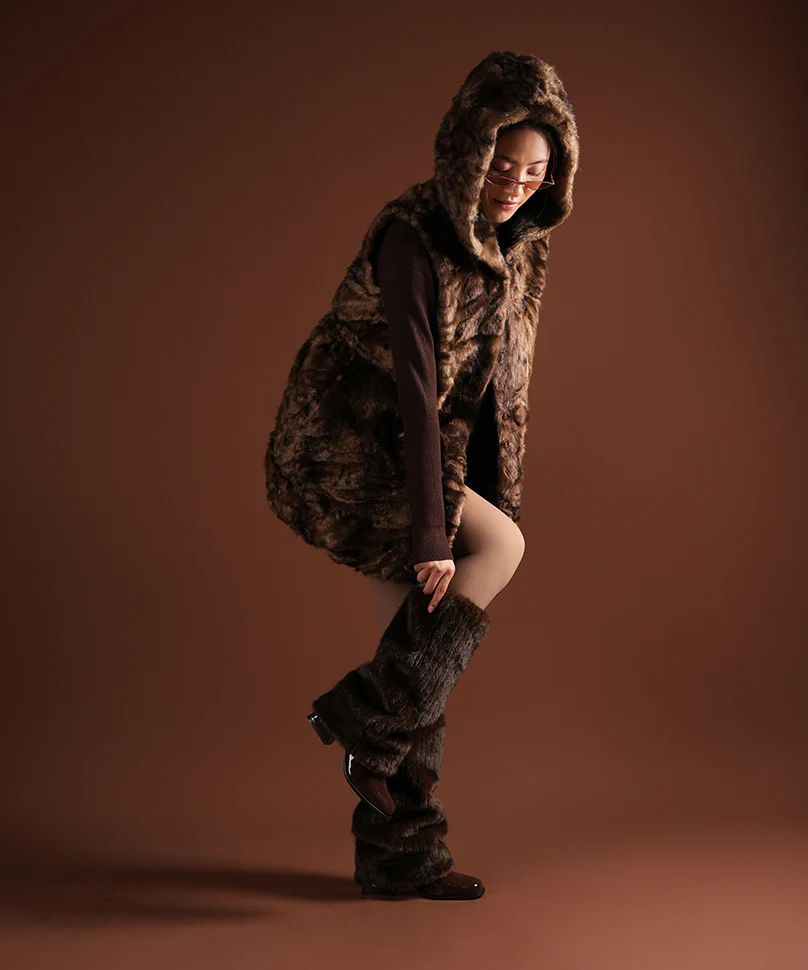 Ribbed Fur Leg Warmer - Brown - Image 4