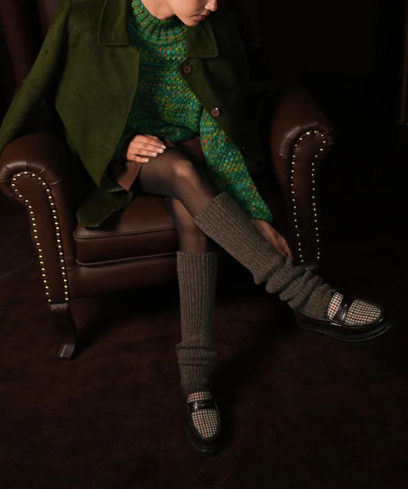 Ribbed Leg Warmers - Brown