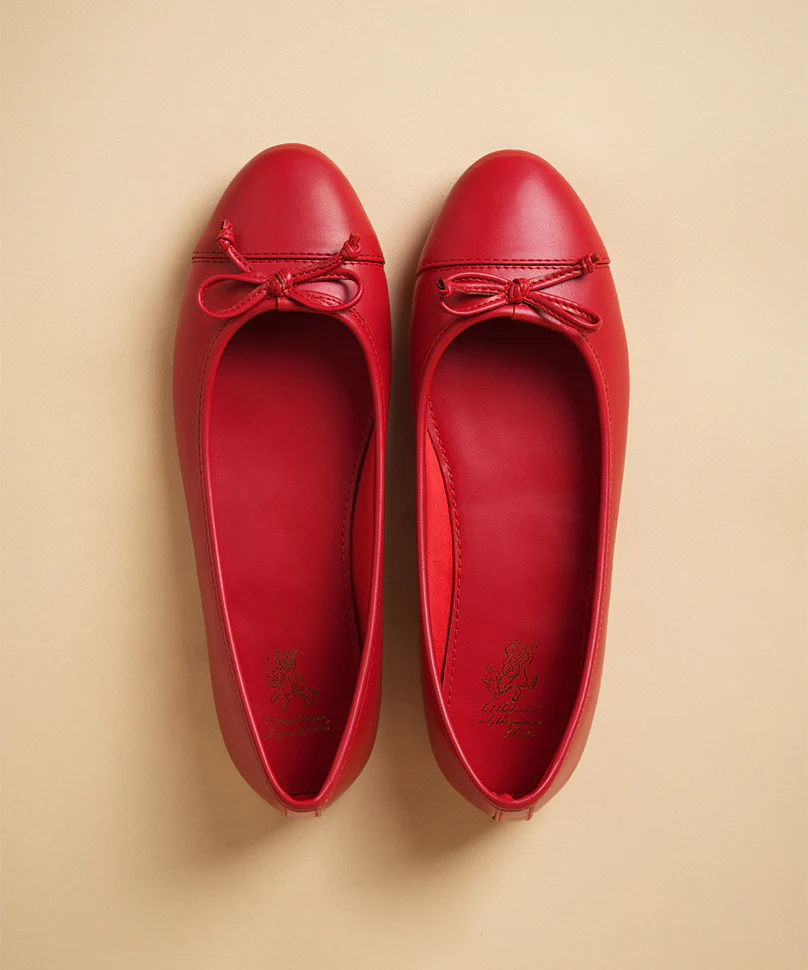 Swans Red